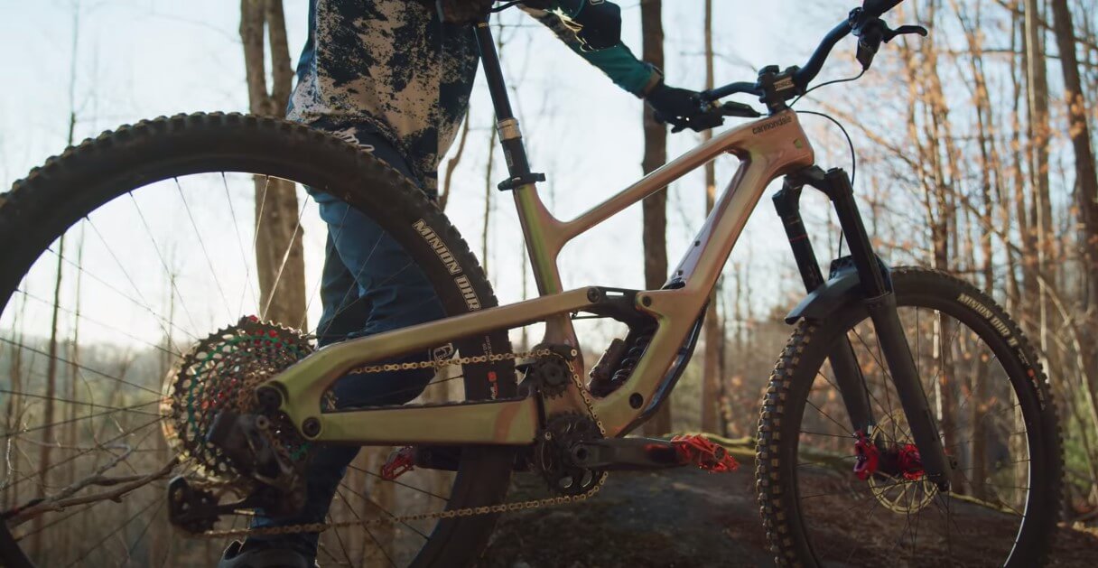 Mitch Ropelato and Kera Linn Shakedown ride on the New Cannondale Jekyll